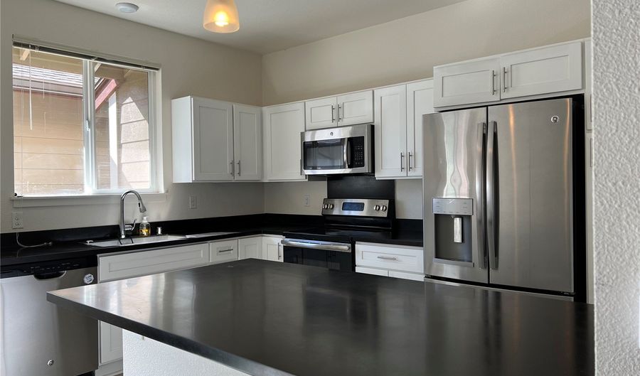 724 Kakala St 1202, Kapolei, HI 96707 - 3 Beds, 3 Bath