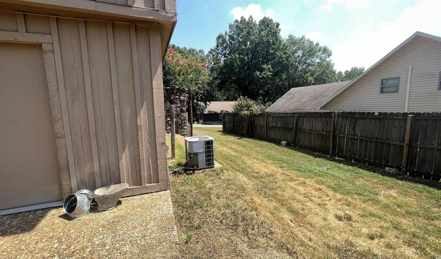 1710 Hidden Valley Dr, Benton, AR 72019 - 3 Beds, 3 Bath