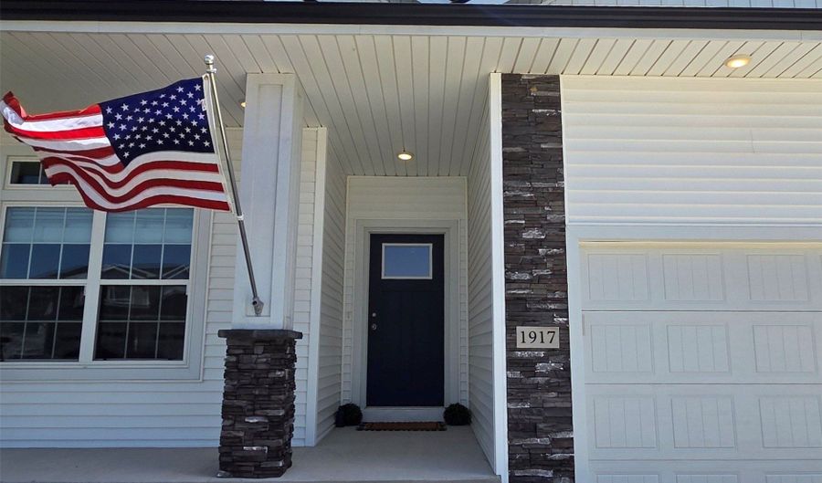 1917 Southbridge Dr, Adel, IA 50003 - 4 Beds, 3 Bath