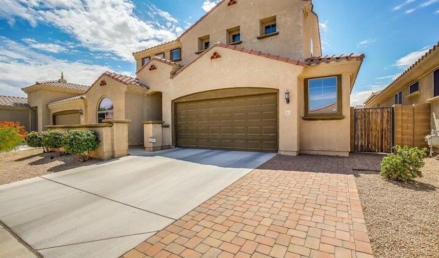 3422 S CALIFORNIA St, Chandler, AZ 85248 - 3 Beds, 3 Bath