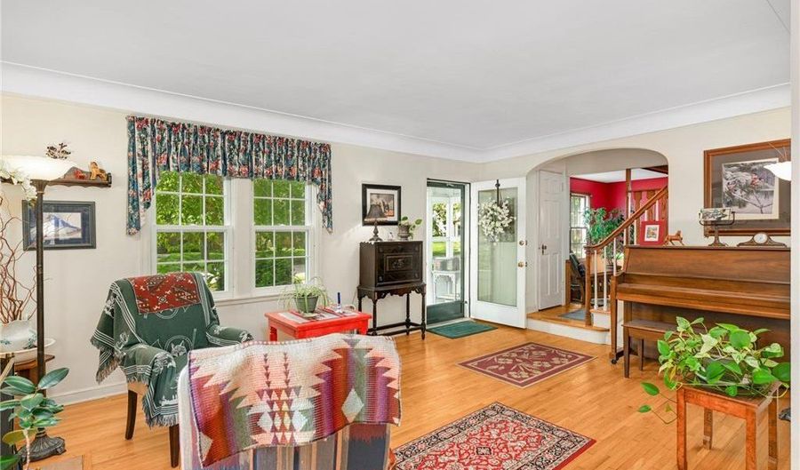 5629 Bloomington Ave, Minneapolis, MN 55417 - 3 Beds, 1 Bath