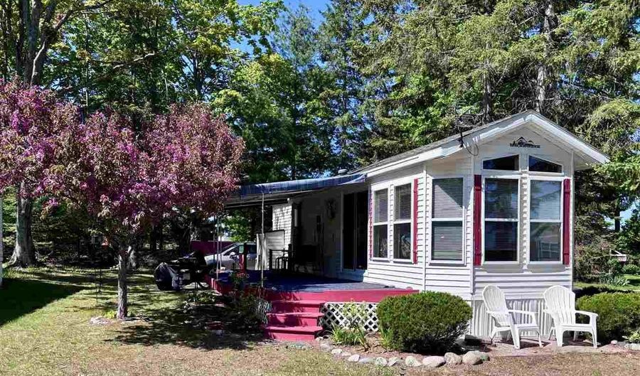 6672 San Juan #80, Alanson, MI 49706 - 1 Beds, 1 Bath