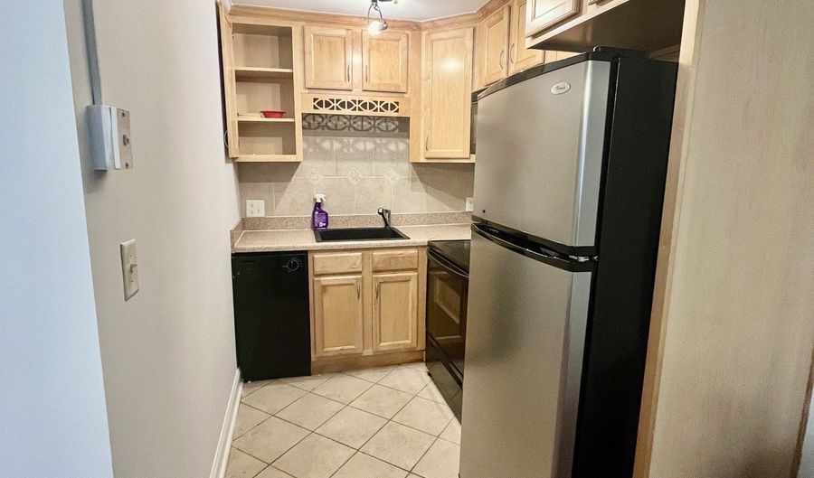 2018 S Milledge APT 3, Athens, GA 30605 - 1 Beds, 1 Bath