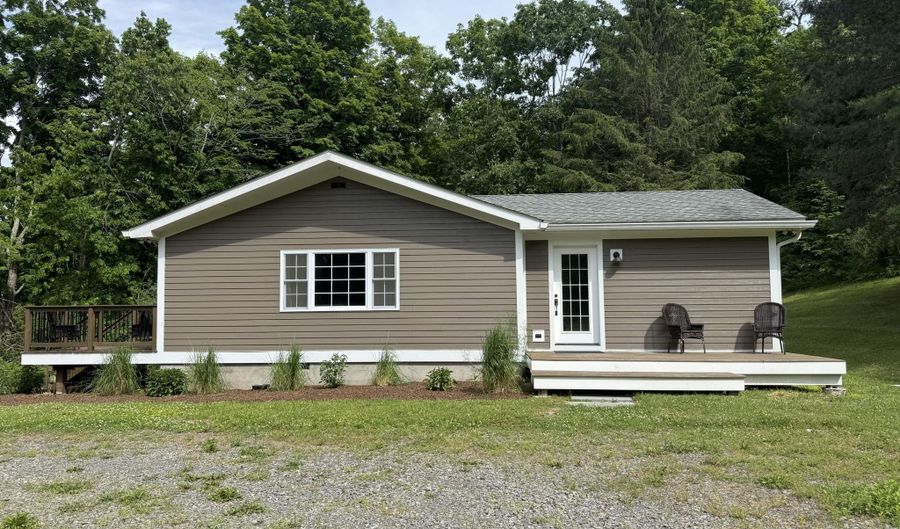 463 Doodletown Rd, Ancram, NY 12502 - 2 Beds, 2 Bath