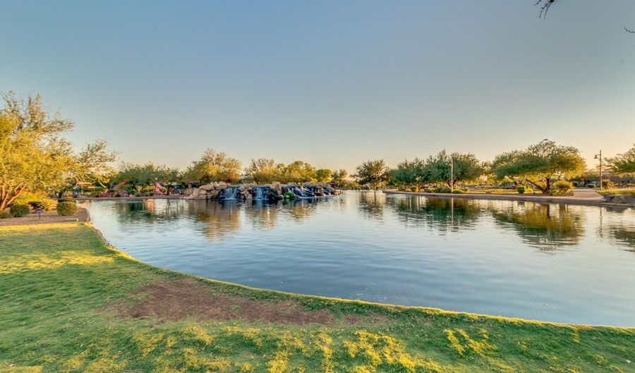 2136 W CAMARGO Dr, Anthem, AZ 85086 - 5 Beds, 4 Bath