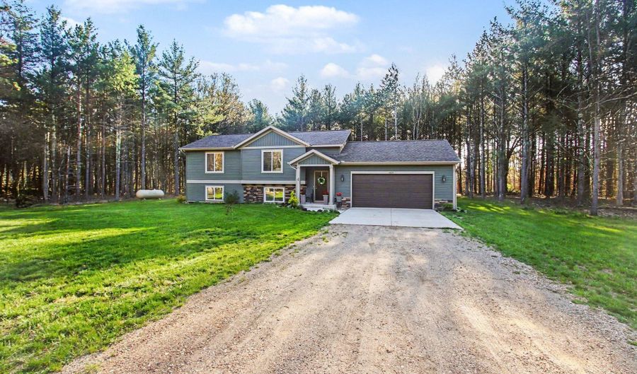 1671 Pineland Path, Allegan, MI 49010 - 4 Beds, 2 Bath