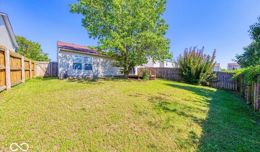 3017 Everbloom Way, Indianapolis, IN 46217 - 3 Beds, 2 Bath