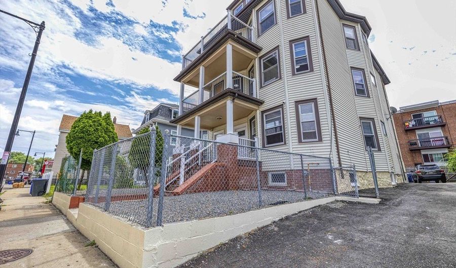 1002 River St 2, Boston, MA 02136 - 3 Beds, 2 Bath