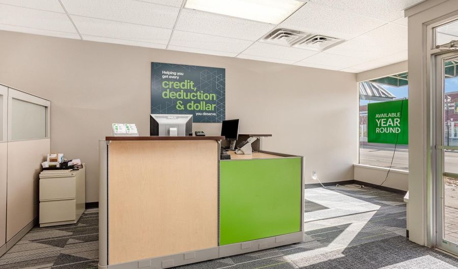 128 W Superior St, Alma, MI 48801 - 0 Beds, 1 Bath