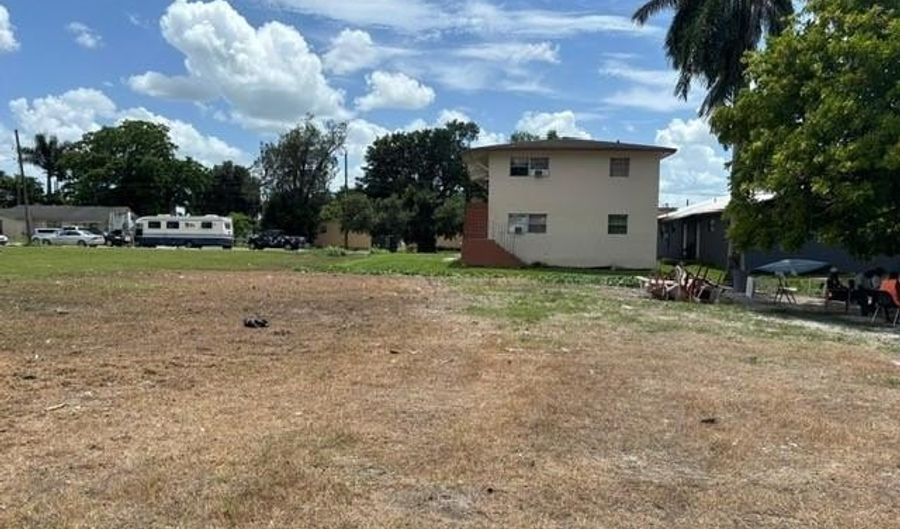 724 SW Avenue B, Belle Glade, FL 33430 - 0 Beds, 0 Bath