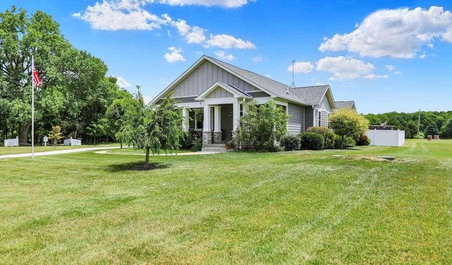 26139 Ernest Rd, Arcadia, IN 46030 - 4 Beds, 3 Bath