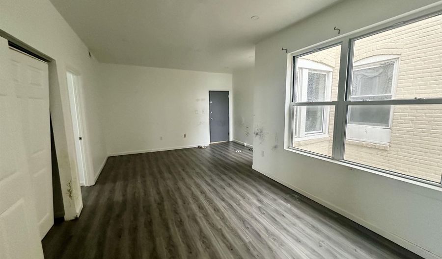 214 Atlantic Ave A-5, Atlantic City, NJ 08401 - 2 Beds, 1 Bath