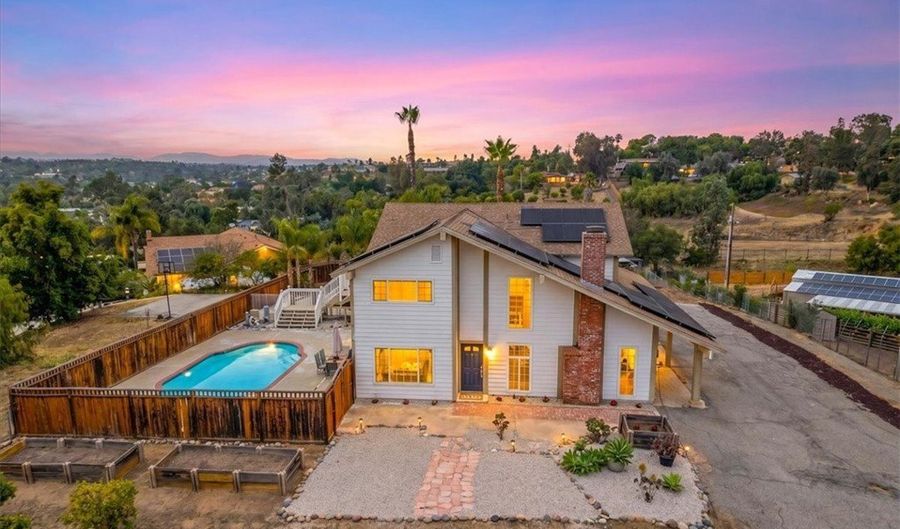 1152 Big Oak Ranch Rd, Fallbrook, CA 92028 - 3 Beds, 3 Bath