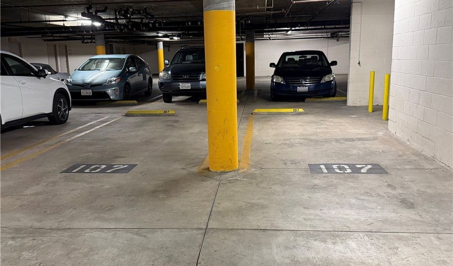 618 Fairview 107, Arcadia, CA 91007 - 2 Beds, 2 Bath