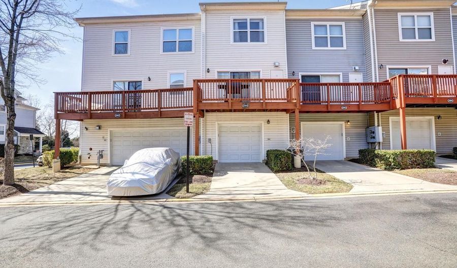 21845 JARVIS Sq, Ashburn, VA 20147 - 2 Beds, 2 Bath