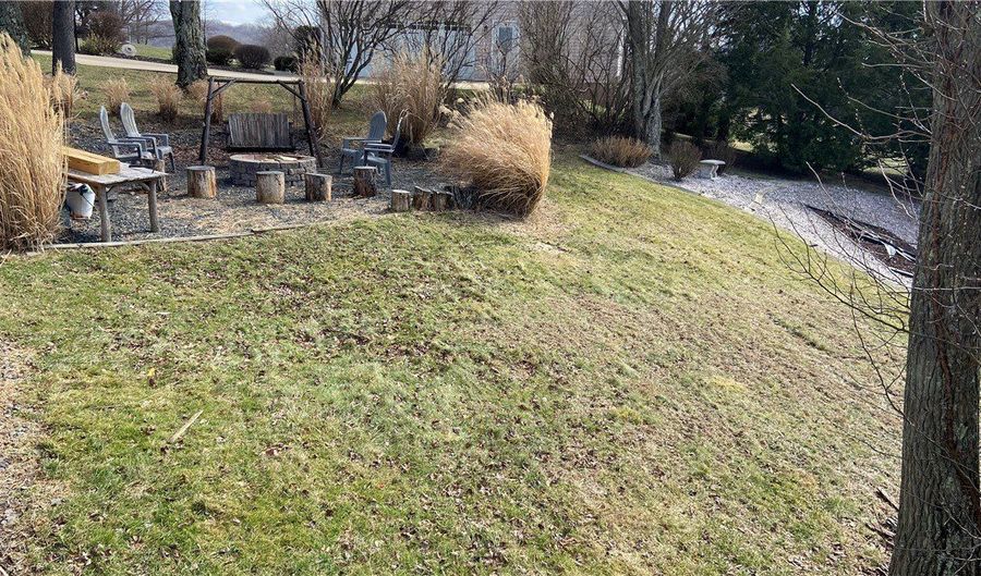 700 Montclair, Allegheny Twp., PA 15068 - 4 Beds, 4 Bath