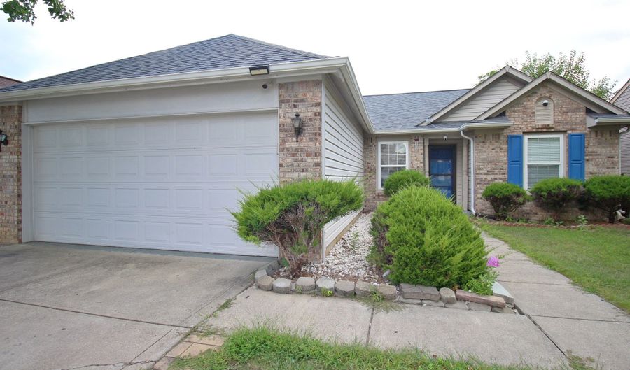 7236 Barnwell Pl, Indianapolis, IN 46217 - 3 Beds, 2 Bath