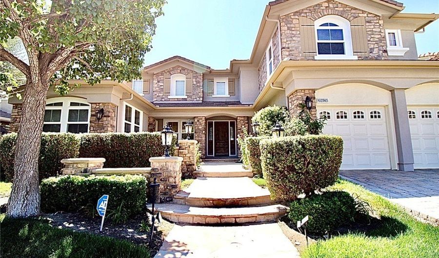 20424 Via Sansovino, Los Angeles, CA 91326 - 4 Beds, 5 Bath