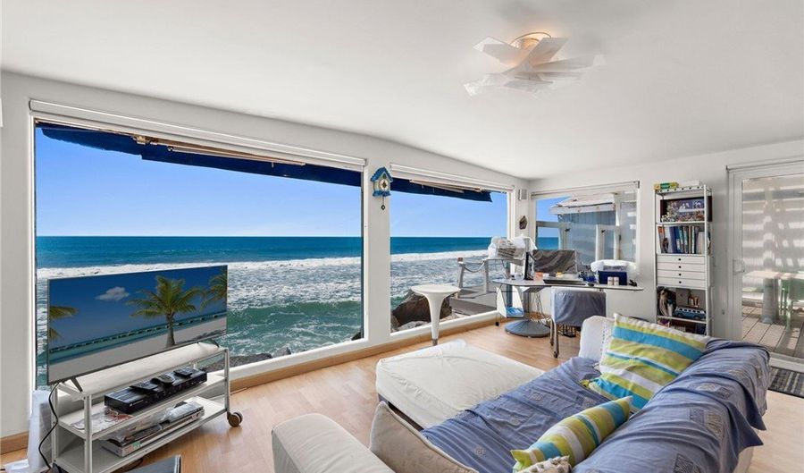 1880 N El Camino Real 2, San Clemente, CA 92672 - 2 Beds, 2 Bath