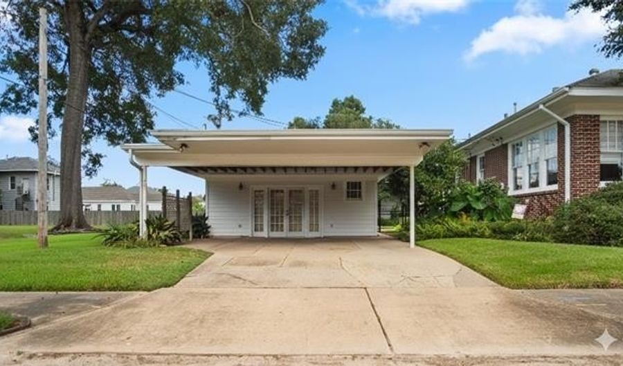 1924 ALBERT St, Alexandria, LA 71303 - 3 Beds, 2 Bath