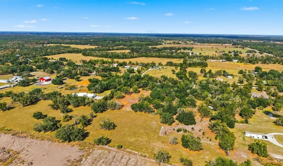 7283 SW ENVIRONMENTAL LAB St, Arcadia, FL 34266 - 3 Beds, 3 Bath