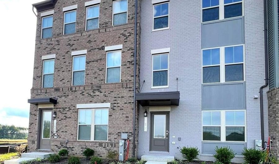 16802 SAINT RIDGELY Blvd, Bowie, MD 20716 - 3 Beds, 4 Bath
