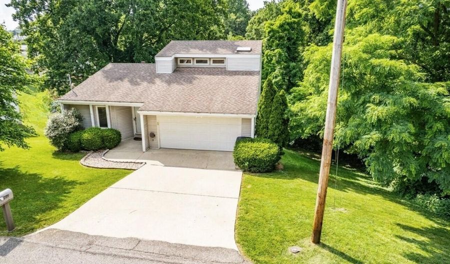 2119 Altamont Dr, Ashland, KY 41101 - 4 Beds, 4 Bath