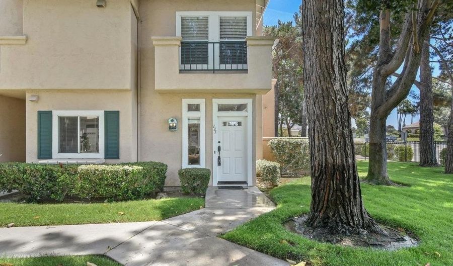 7254 Shoreline Dr 131, San Diego, CA 92122 - 2 Beds, 2 Bath
