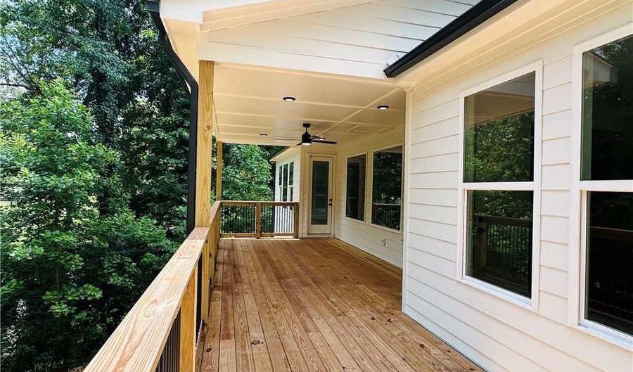 6312 Woodstock Rd, Acworth, GA 30102 - 3 Beds, 4 Bath