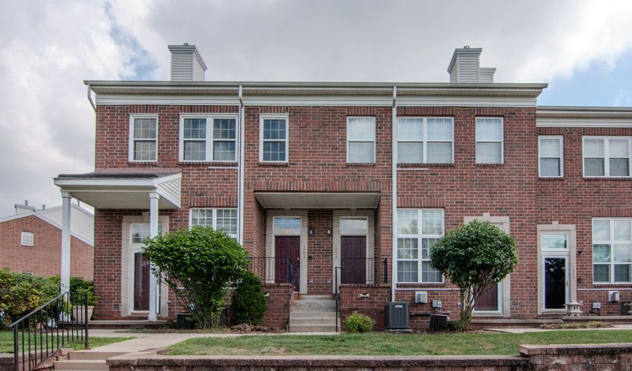 1892 Lindsay Ln, Ann Arbor, MI 48104 - 2 Beds, 2 Bath