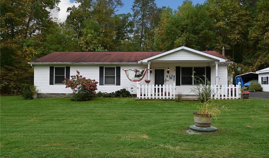 6610 6th Ave, Andover, OH 44003 - 3 Beds, 2 Bath