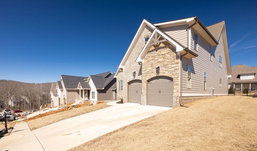 10619 Kavya Ln, Apison, TN 37302 - 4 Beds, 4 Bath