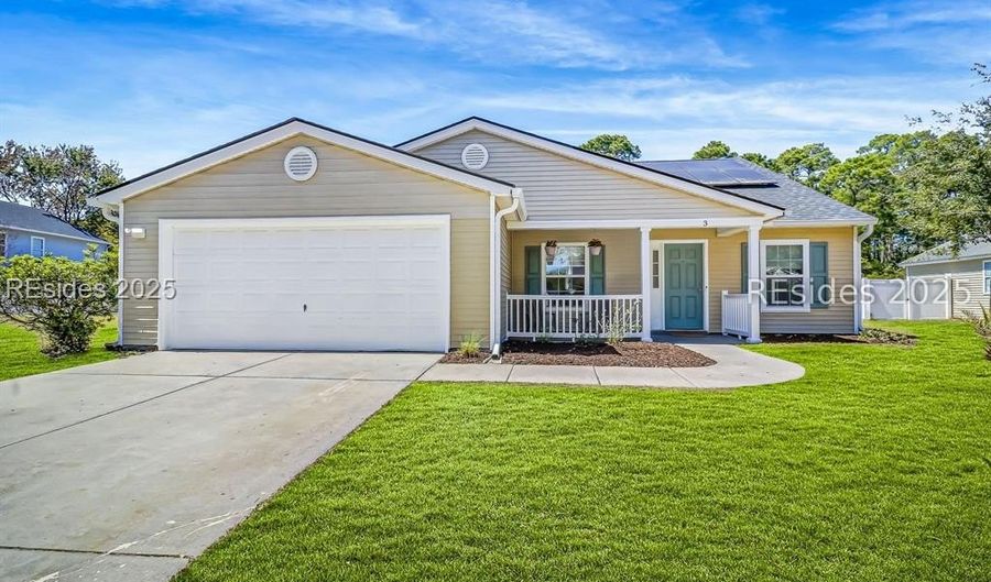 3 Lakeside Dr, Bluffton, SC 29910 - 4 Beds, 2 Bath
