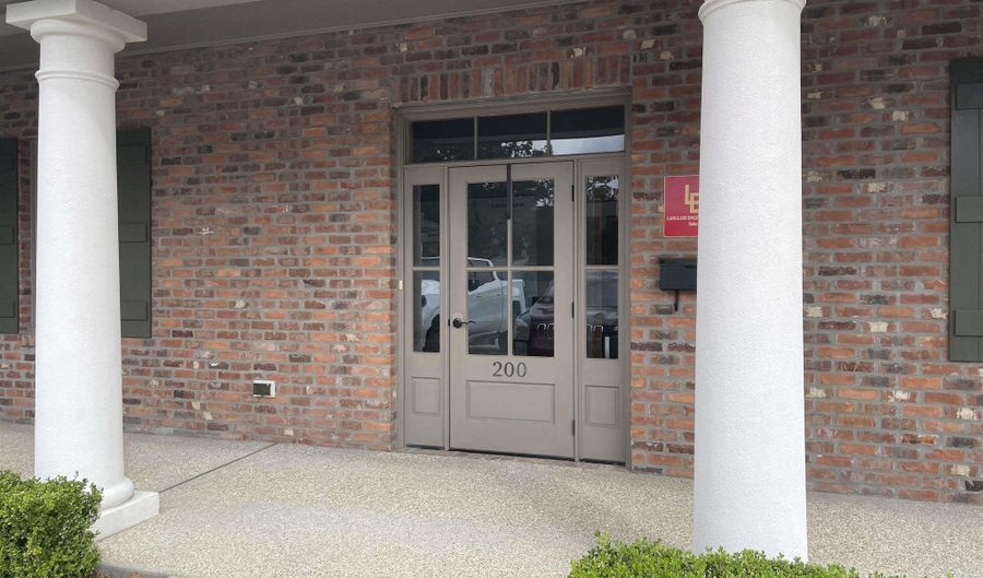 4100 S Sherwood Forest Blvd #200, Baton Rouge, LA 70816 - 0 Beds, 0 Bath