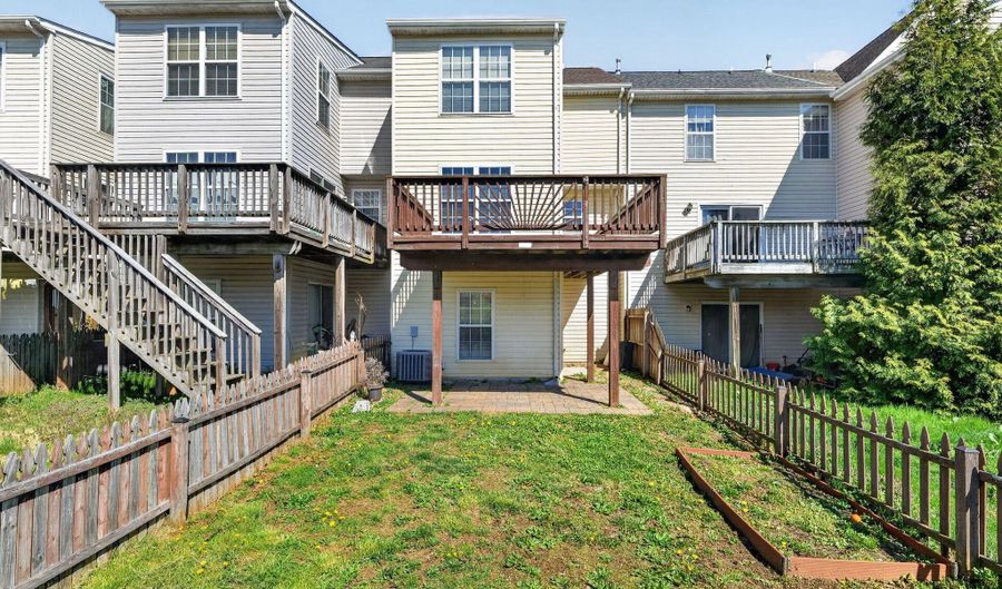 2222 TIDAL VIEW GARTH, Abingdon, MD 21009 - 4 Beds, 3 Bath