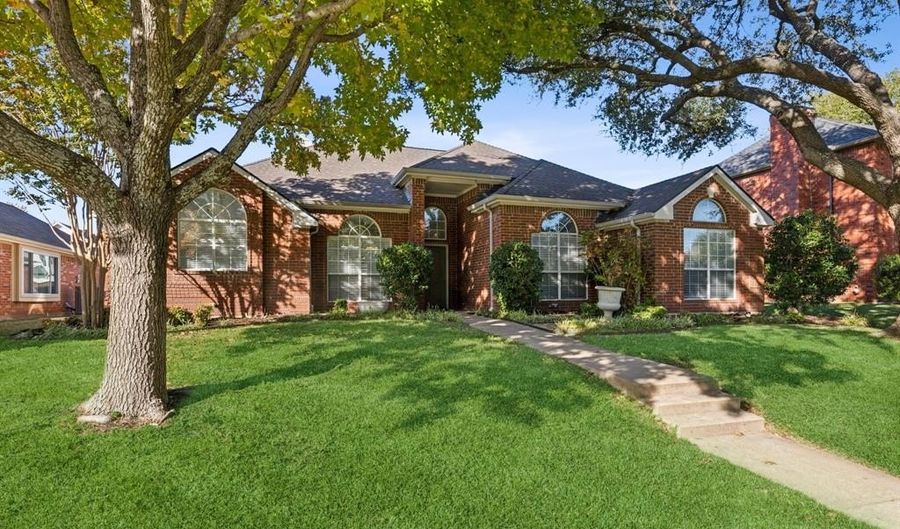 710 Pulitzer Ln, Allen, TX 75002 - 4 Beds, 2 Bath