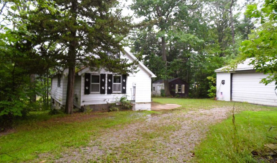 2528 Gardner, Alger, MI 48610 - 2 Beds, 1 Bath