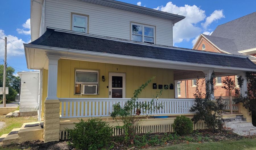 211 S Main St, Ada, OH 45810 - 5 Beds, 4 Bath