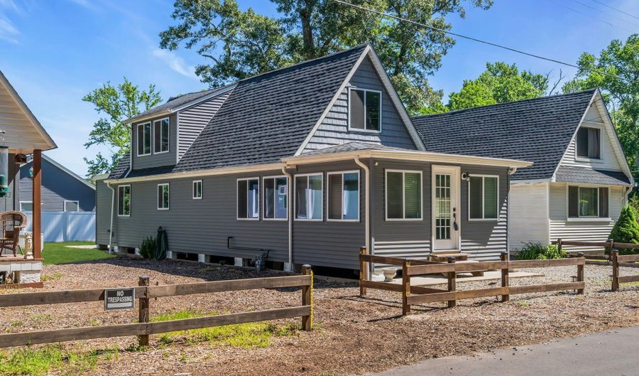 375 E Barnegat Ave, Bayville, NJ 08721 - 2 Beds, 2 Bath