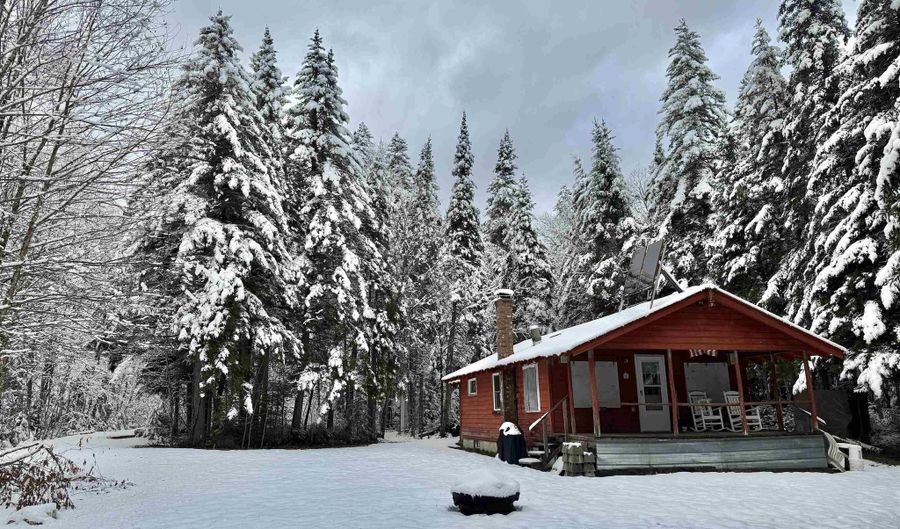 3563 E Branch Rd, Averill, VT 05901 - 2 Beds, 1 Bath