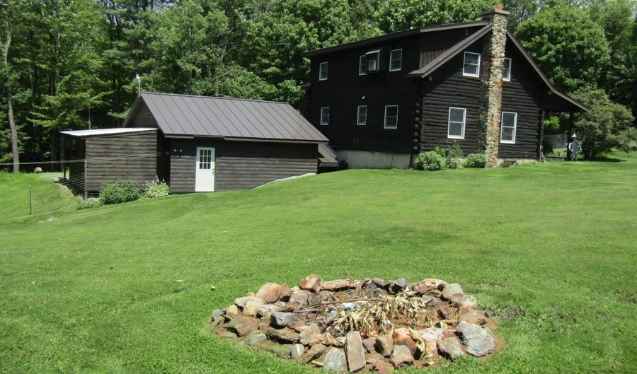 1285 Witchcat Rd, Bakersfield, VT 05441 - 3 Beds, 2 Bath