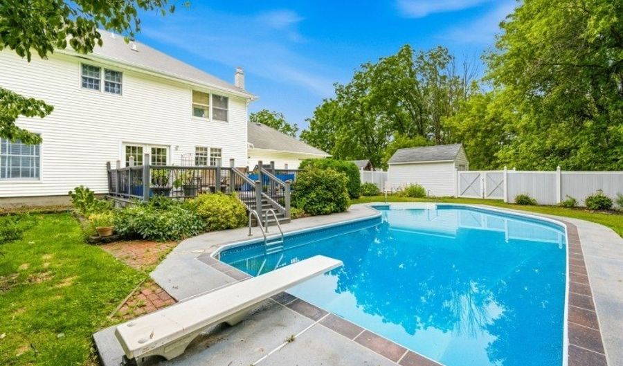 3 Butternut Dr, Alloway, NJ 07462 - 4 Beds, 3 Bath