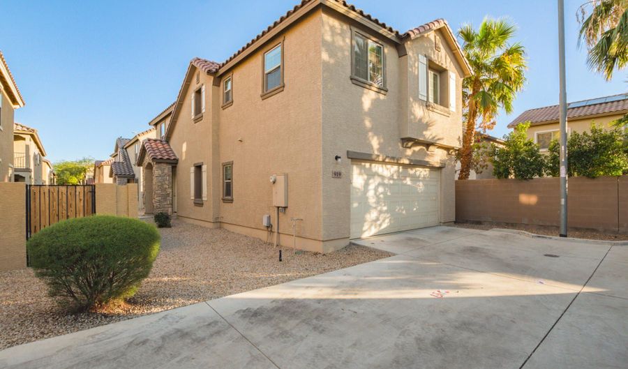 919 E AGUA FRIA Ln, Avondale, AZ 85323 - 4 Beds, 3 Bath