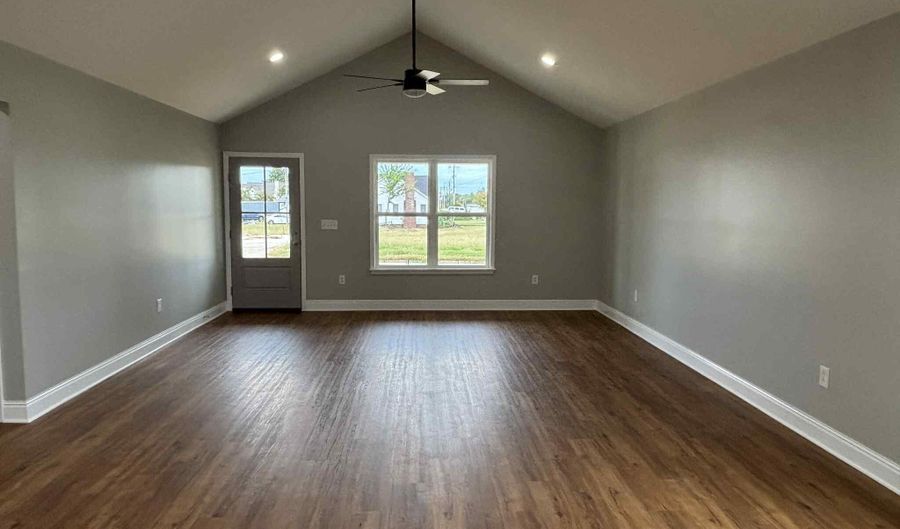 304 N 9th Ave, Amory, MS 38821 - 3 Beds, 2 Bath
