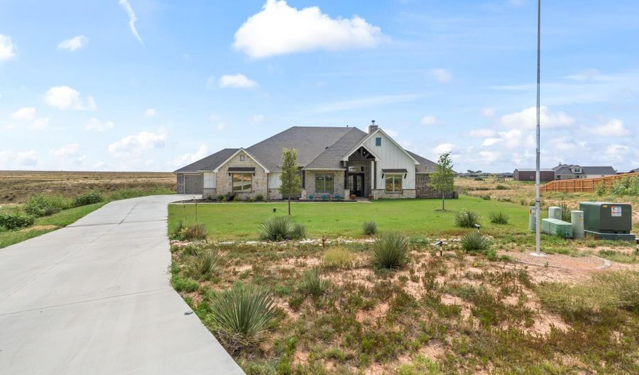 19301 BRENTON Trl, Amarillo, TX 79124 - 6 Beds, 4 Bath