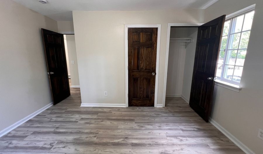 201 Bretton St APT C12, Bridgeport, CT 06606 - 1 Beds, 1 Bath