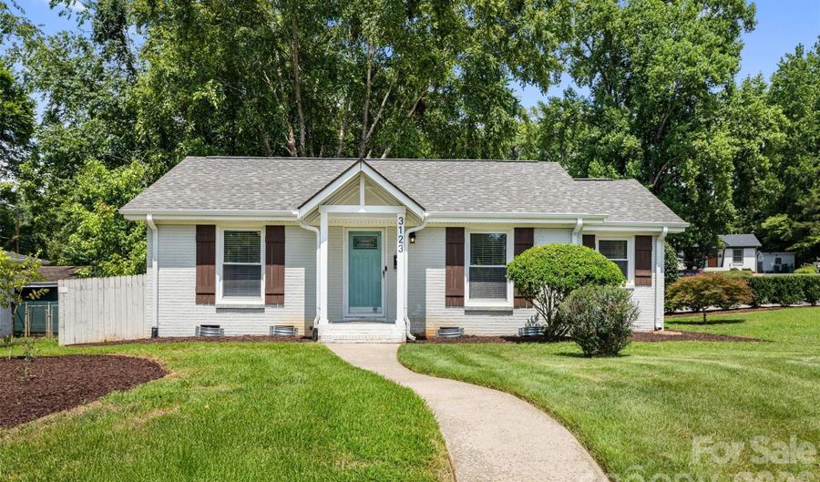 3123 Edsel Pl, Charlotte, NC 28205 - 3 Beds, 1 Bath