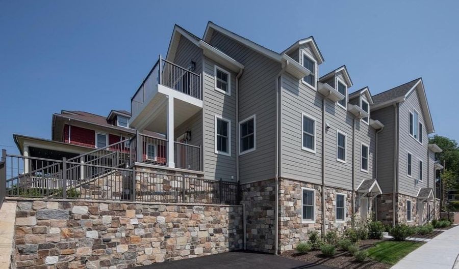 25 N RIDGE Ave A, Ambler, PA 19002 - 3 Beds, 3 Bath