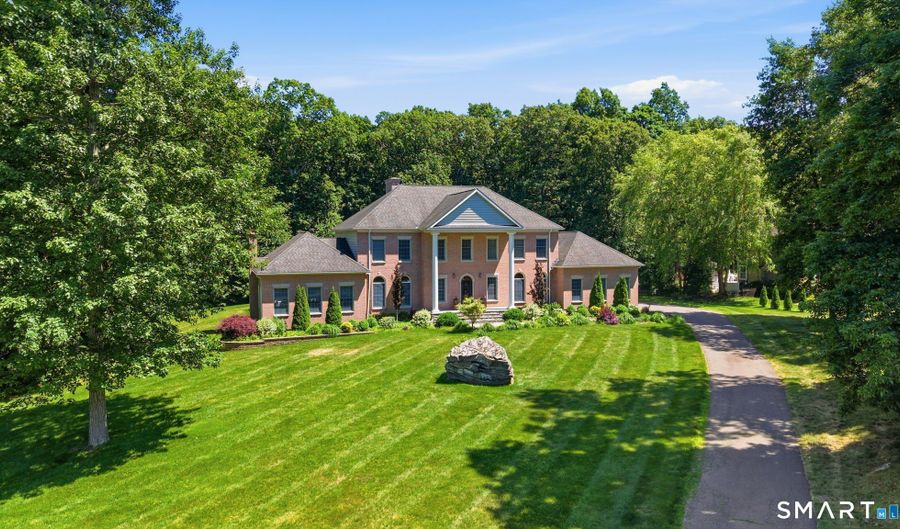 52 Country Club Rd, Bolton, CT 06043 - 4 Beds, 5 Bath