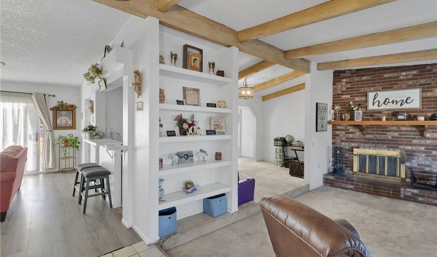 13167 Olathe Rd, Apple Valley, CA 92308 - 4 Beds, 2 Bath